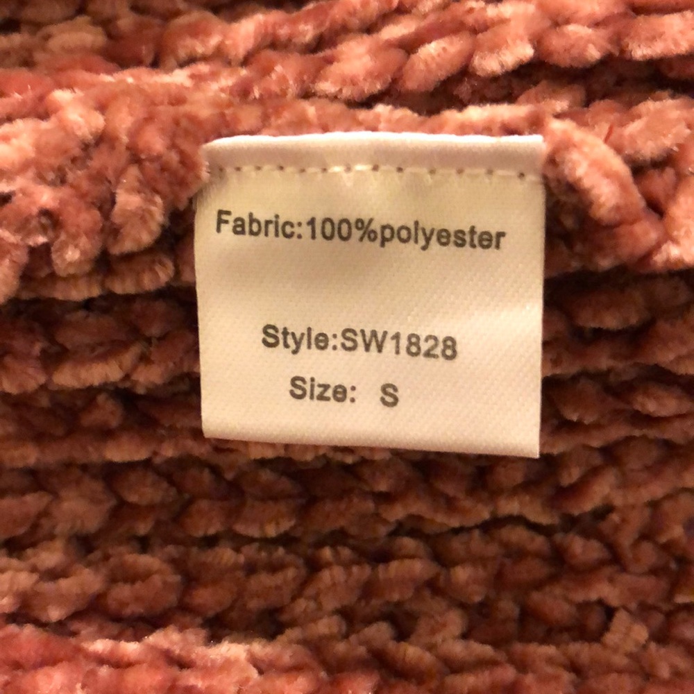 Top - Picture 2 of 2